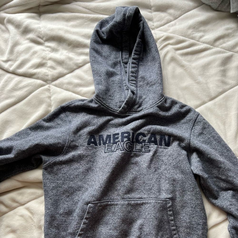 Men’s American eagle sweatshirt